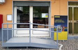 CONCA CASALE, Ufficio postale, barriere architettoniche