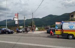 Incidente stradale, SS.85, scontro tra un auto e una moto, feriti ospedale