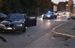 Incidente stradale in pieno centro a Isernia, scontro auto-moto