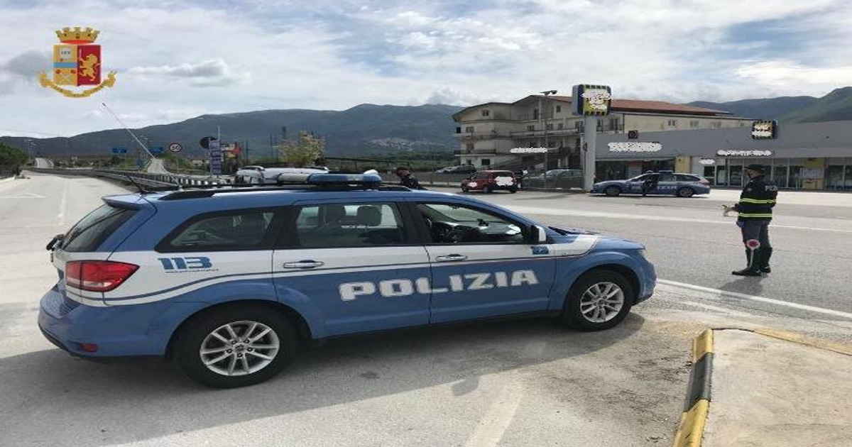 CRONACA - Fermati Per Un Controllo E Irregolari: Espulsi Tre Cittadini ...