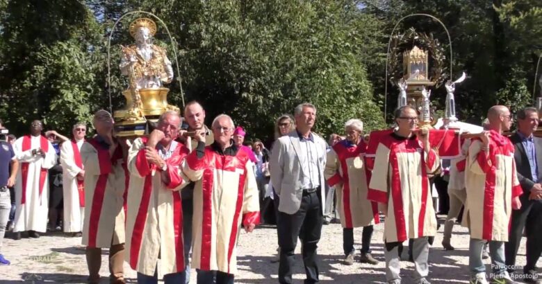 isernia-santi-medici-festa-processioni