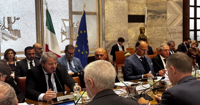 Vertenza Stellantis, presidente Roberti, assessore Di Lucente, Ministro Urso