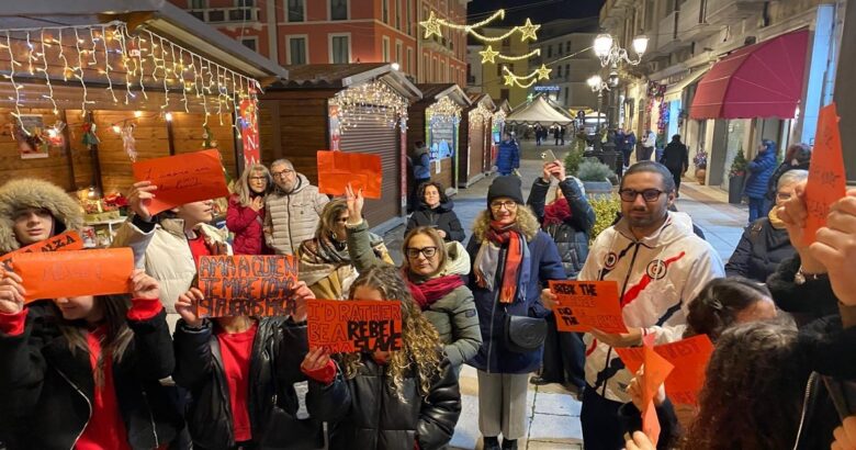 Campobasso, mercatini natalizi, raccolta fondi, Centro Antiviolenza Liberaluna